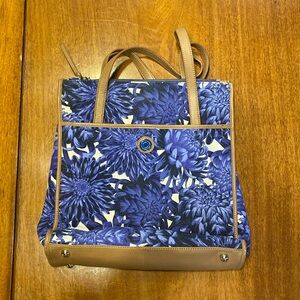 Isaac Mizrahi blue tote bag